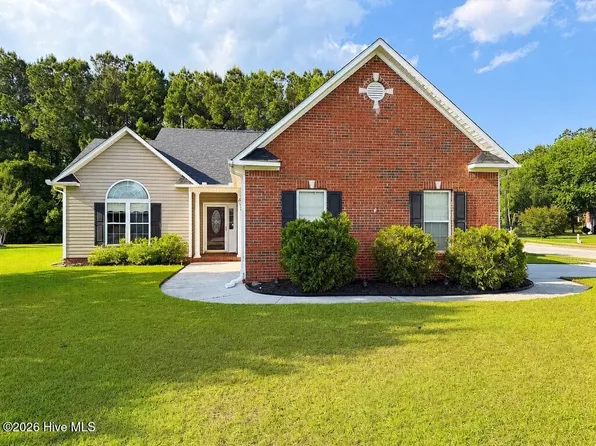 401 Fairmont Lane, Jacksonville, NC 28540