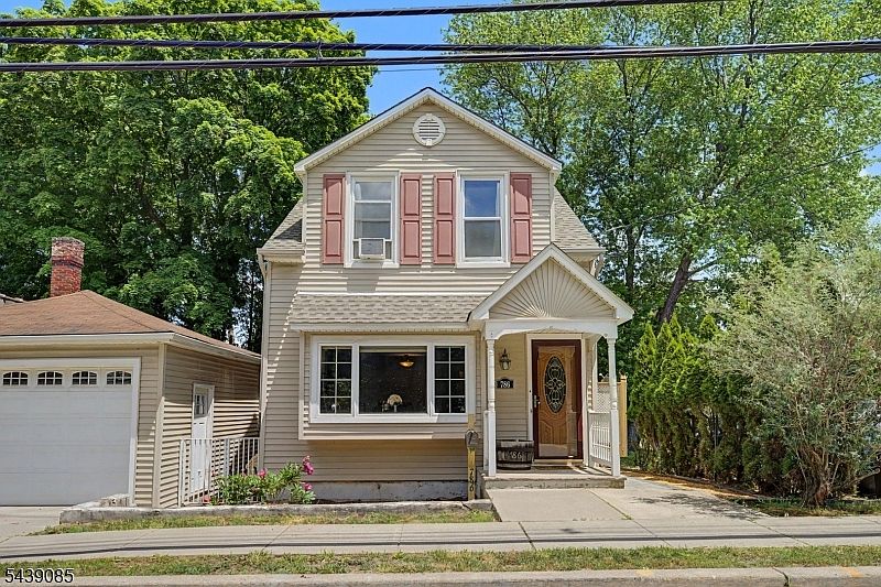 1st image of 788 Belmont Ave