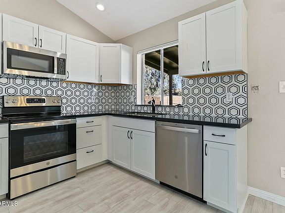 3rd image of 8820 W Highland Ave