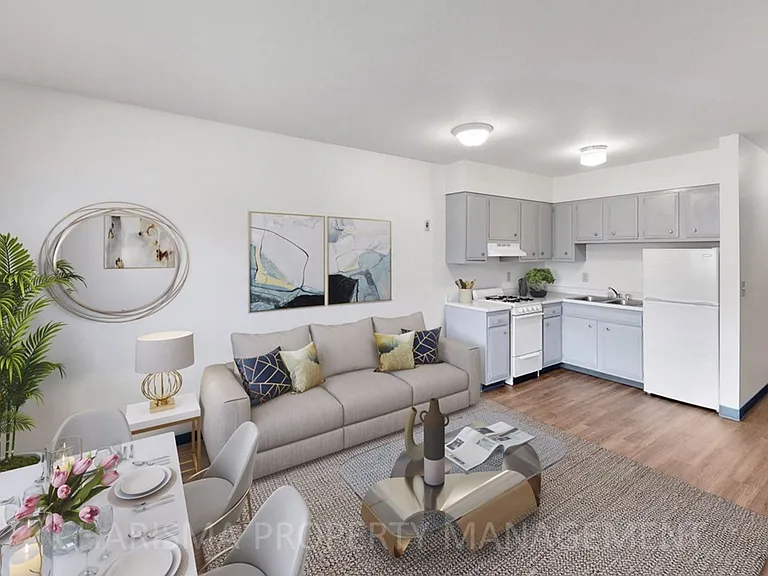 Canton Apartments — Photo 1