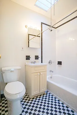 Rented by City Connections Realty | media 22