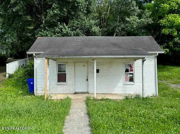 623 N Charles Seivers Blvd, Clinton, TN 37716