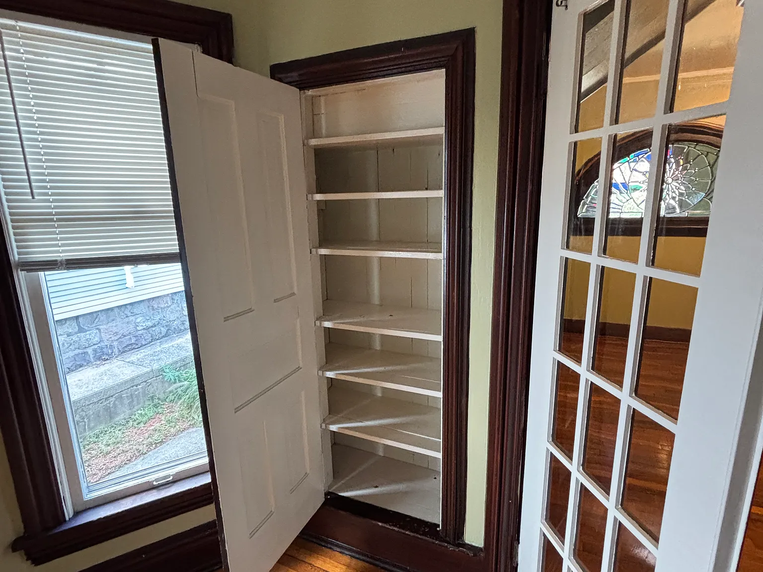 1 bed, 500 sqft, $1,300 — Photo 4