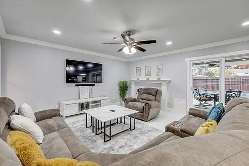 5048 Pemberton Ln #ID1056408P Photo 1