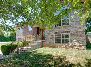 5797 S Fairview Ave, Springfield, MO 65810