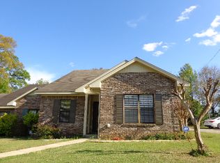 1018 Oates Rd, Prattville, AL 36066