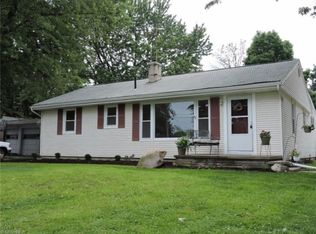 101 Tuckmere Dr, Painesville, OH 44077