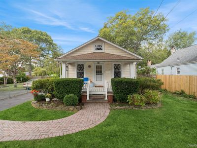 15 Lillian Place, Patchogue, NY, 11772