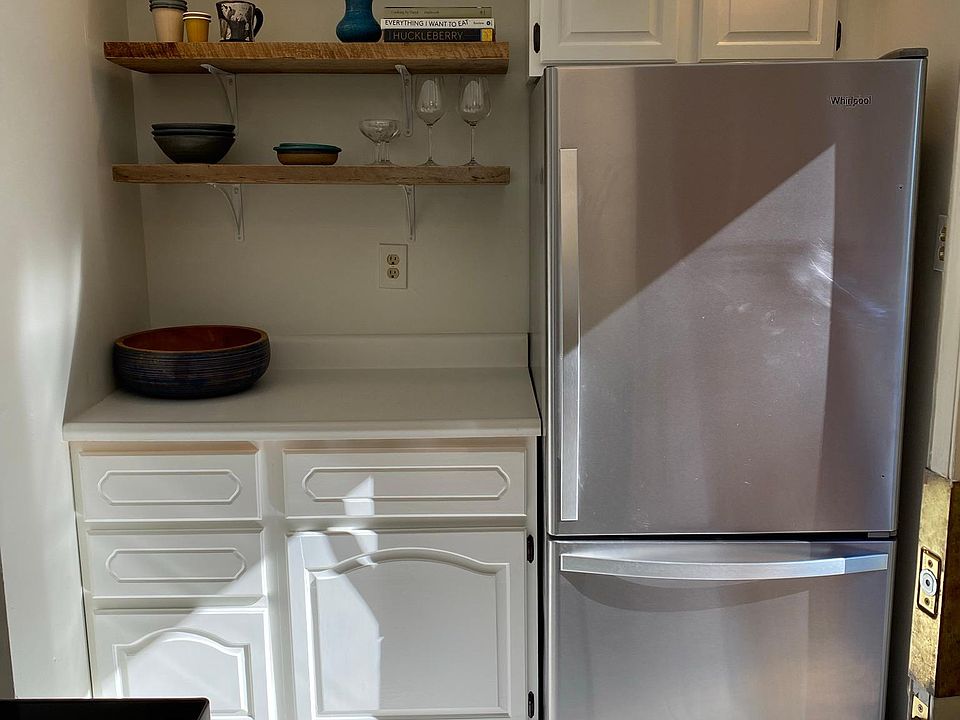 kitchen East facing
