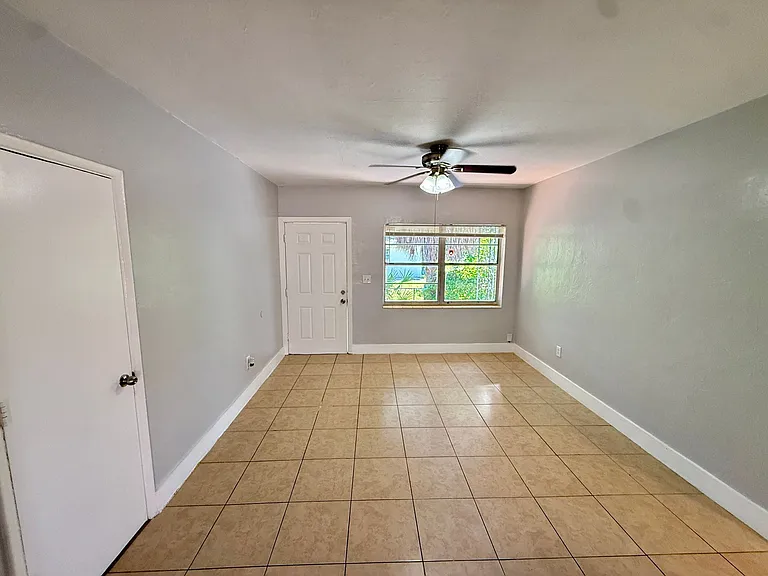 1467 NW 53rd St #1 — Photo 3