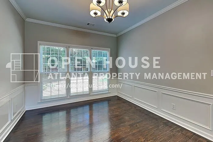 5404 Oxford Chase Way — Photo 8