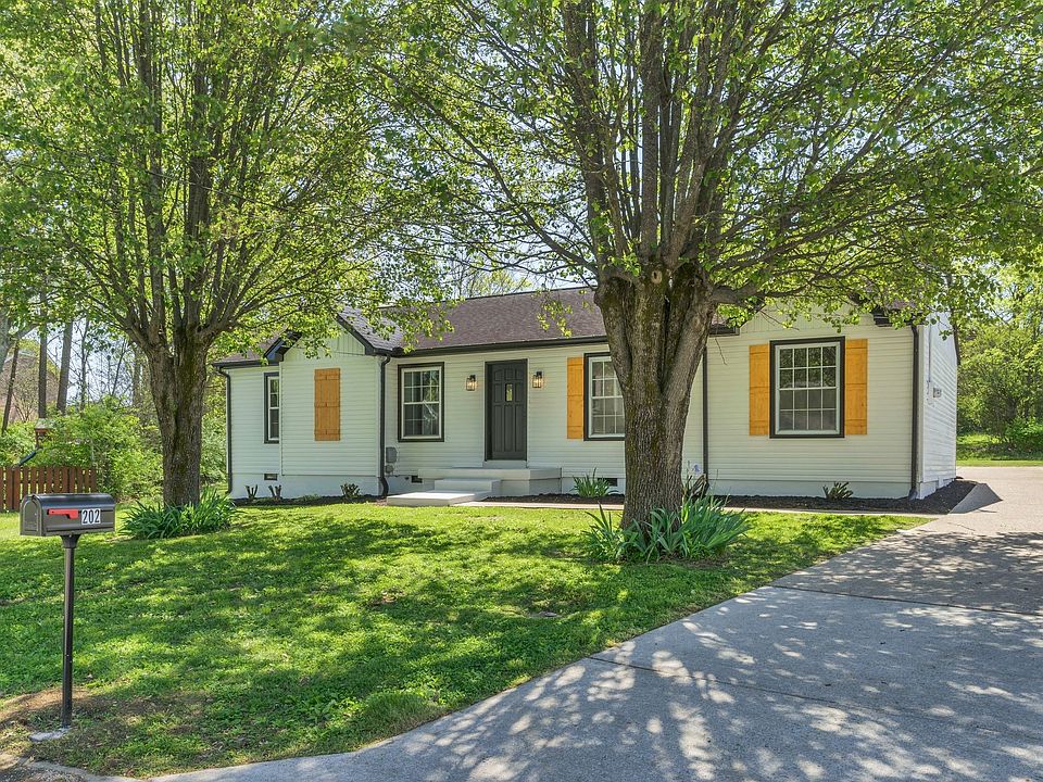 1st image of 202 Timberlake Dr