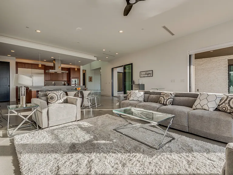 2184 Skyline Heights Ln — Photo 19