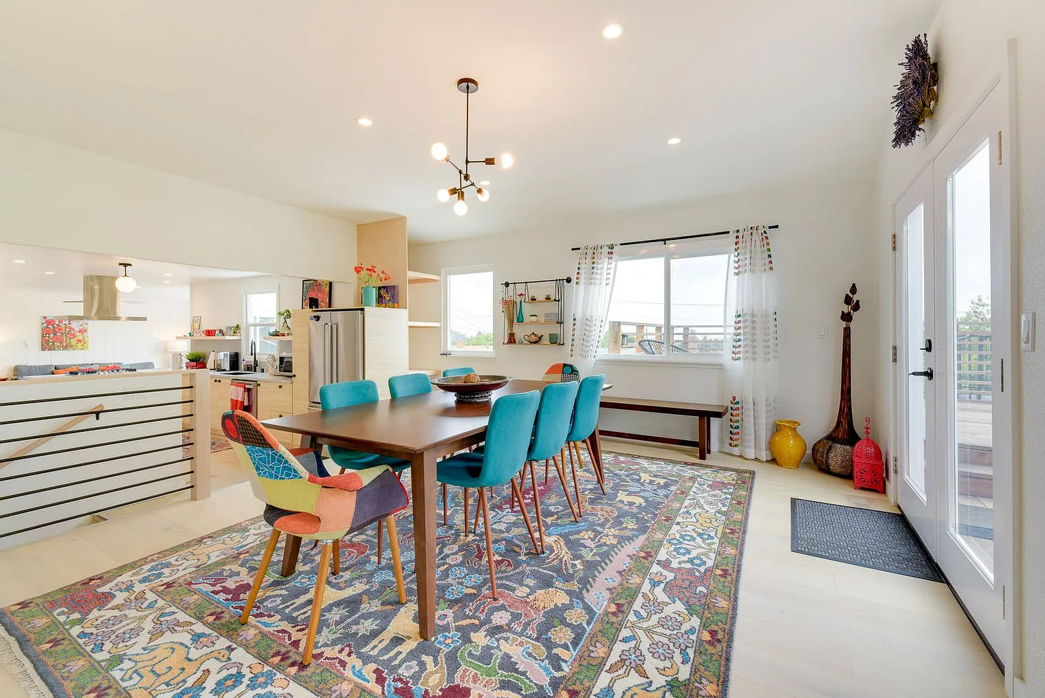 3 bed, 2.0 bath, 2034 sqft, $6,324 — Photo 3