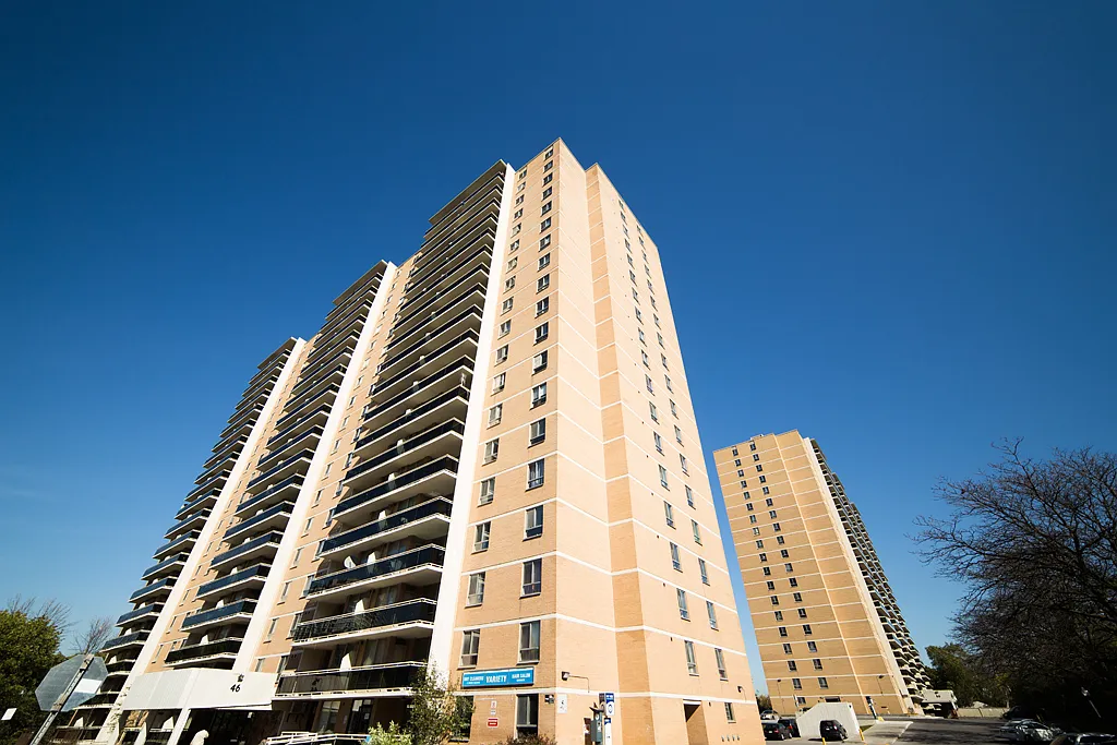 Apartment for rent at 46 Panorama Court — Photo 3