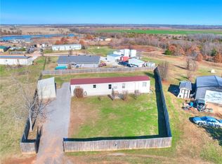 106 Valley Rim Ct, Shawnee, OK 74804