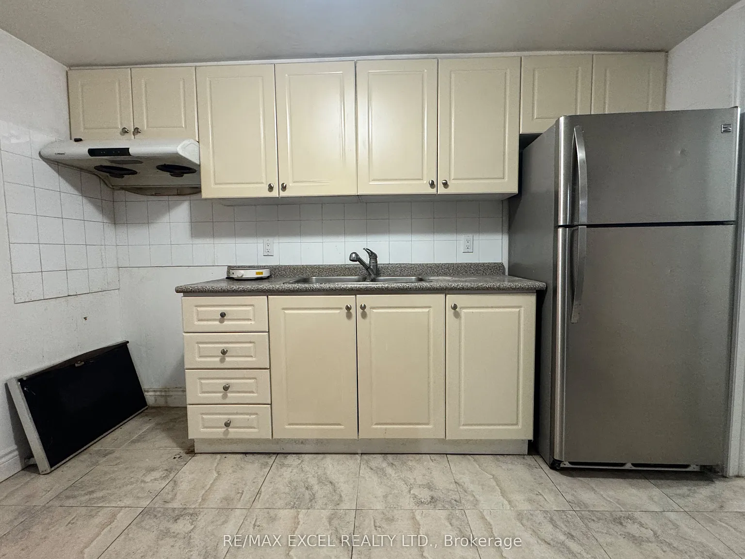 2 bed, $1,700 — Photo 4