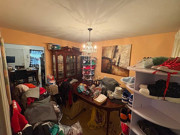 3rd image of 12553 S Lowe Ave