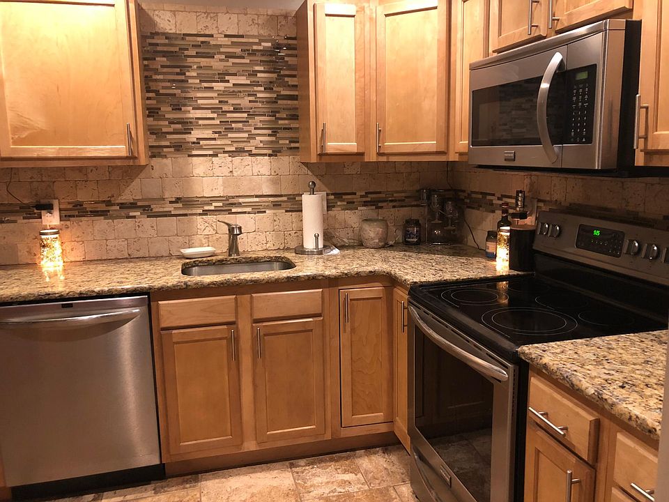 2nd image of 48 Lynch Farm Dr