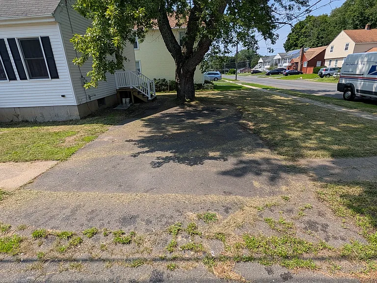 2 Columbus Ave — Photo 23