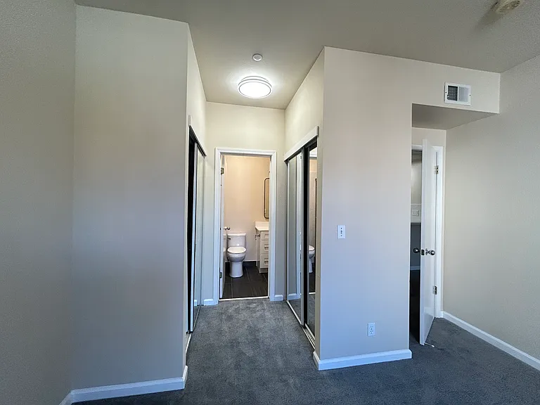 607 Arcadia Ter #203 — Photo 22