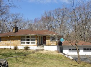 24 Dogwood Rd, Bedford, NY 10506