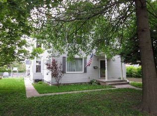 521 Summer St, Burlington, IA