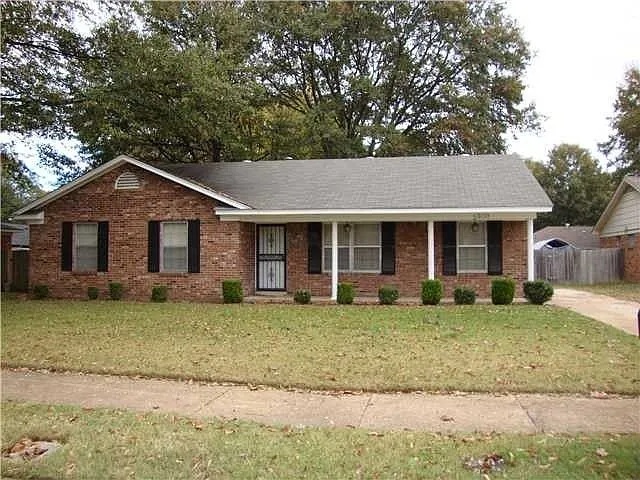 6300 Heathcliff Cv
