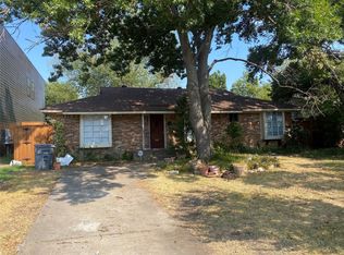 9814 Witham St, Dallas, TX 75220