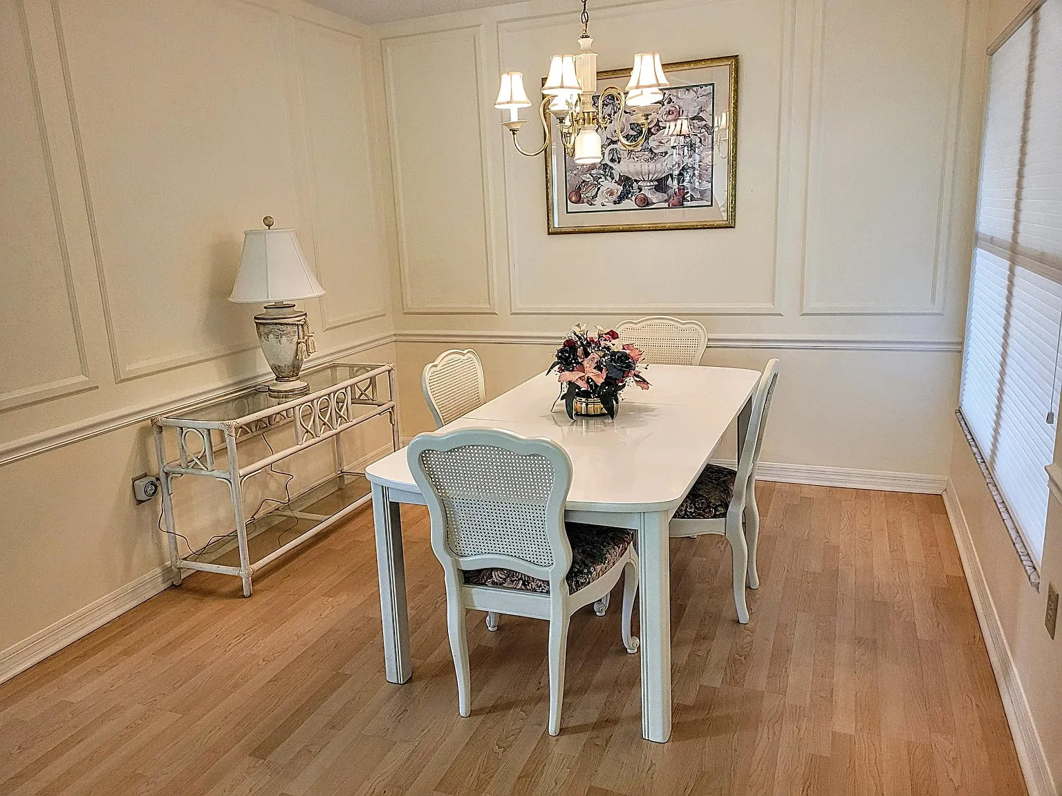 115 Southampton Pl — Photo 4