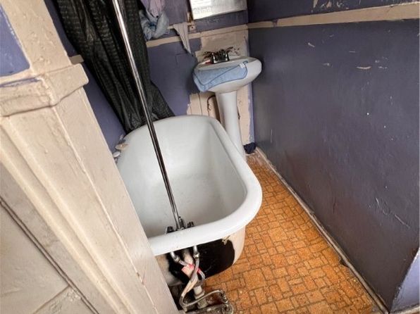 cleveland-ohio-33330656 picture