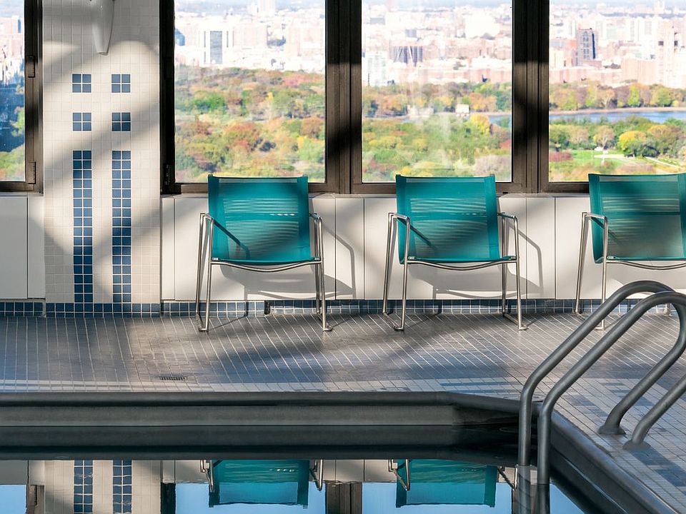 1st image of 235 W 56th St APT 21D