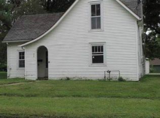 315 S West St, Corydon, IA 50060