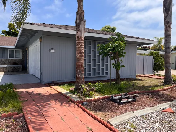 2975 Governor Dr, San Diego, CA 92122