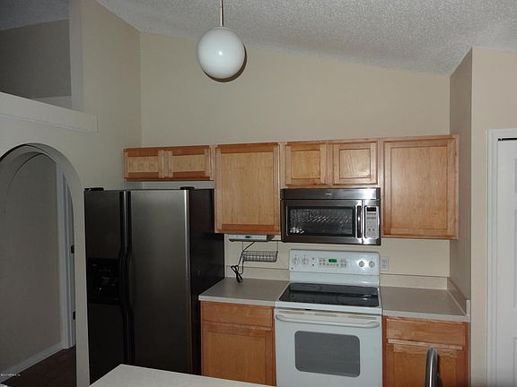 4th image of 3438 Talisman Dr