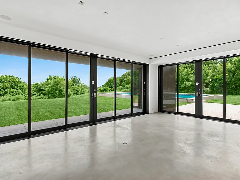 408 Further Ln — Photo 11