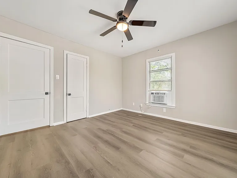 2619 Nettleton St #1 — Photo 9