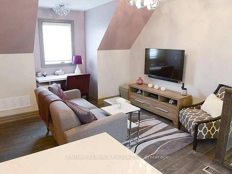 44 Hawkridge Ave #COACH HOUSE — Photo 14