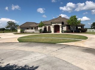 312 Lake Decade Ct, Houma, LA 70360
