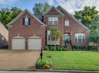 7169 Holt Run Dr, Nashville, TN 37211