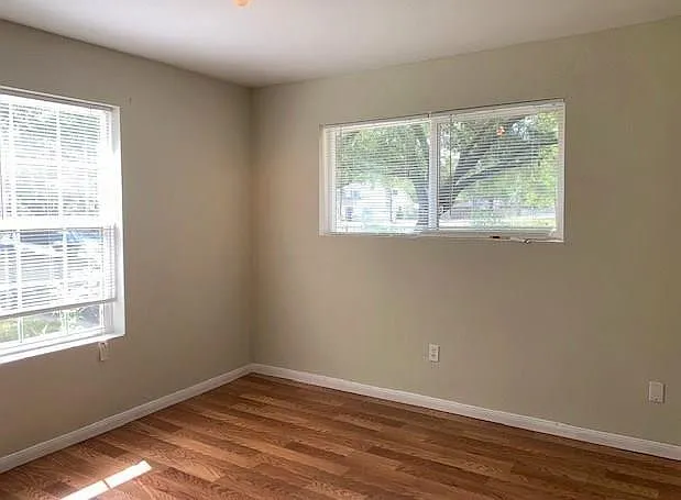 1401 Paul St — Photo 6