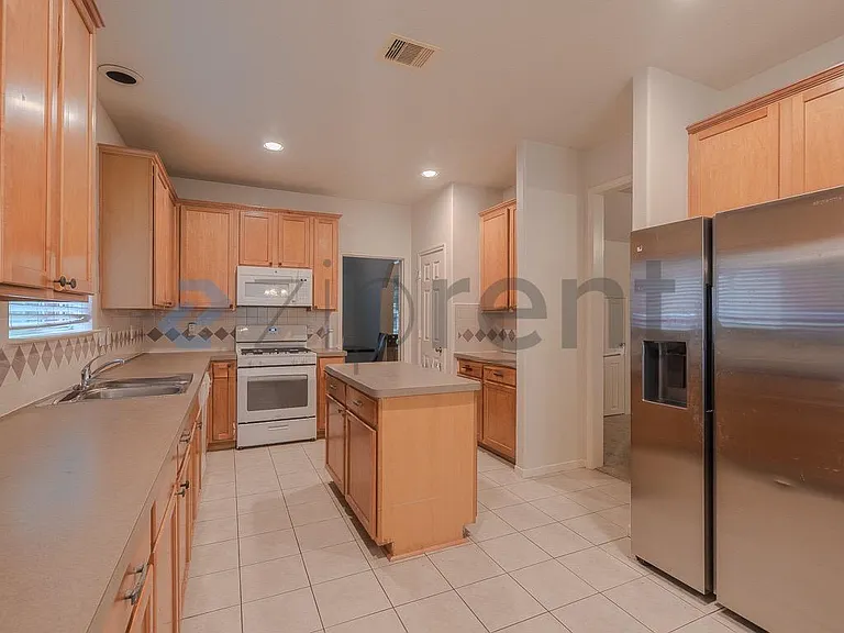 19927 Cypresswood Sq — Photo 13