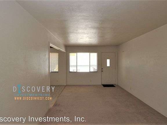 4th image of 314 Warwick Ave #6