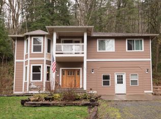 7908 Santa Fe Trl, Maple Falls, WA 98266