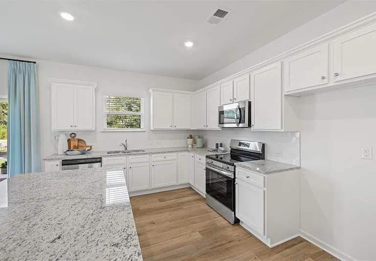 465 Madison Lakeview Dr — Photo 10