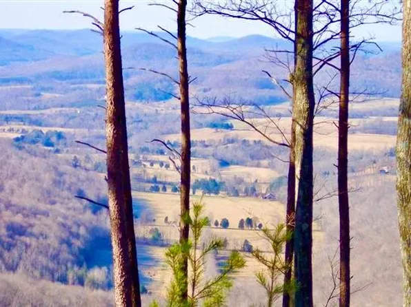 26 & 27 Star Point Rd, Jamestown, TN 38556