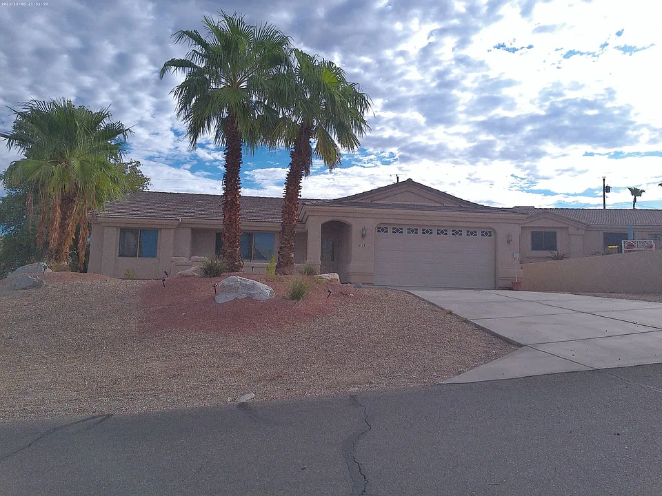 2910 Swirl Dr