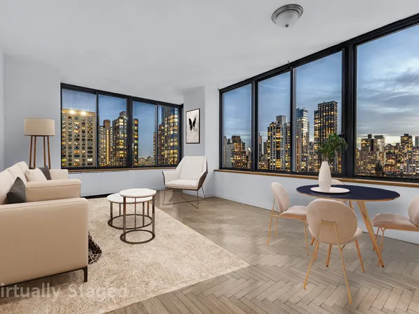 300 East 93rd Street image 1 of 10