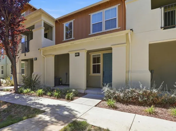 691 Elderberry Dr, Milpitas, CA 95035