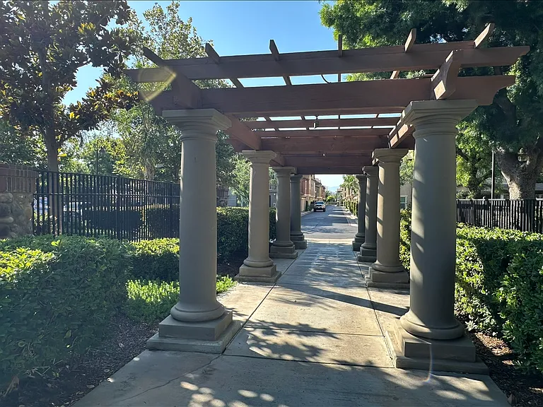 3880 Polk St #E — Photo 26